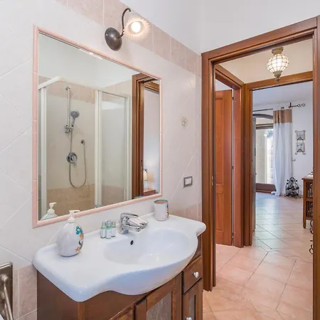 Casazen, 2 Camere, Giardino E Parking *