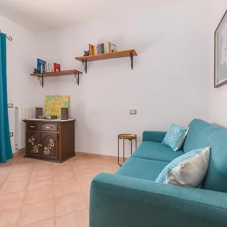 Casazen, 2 Camere, Giardino E Parking * La Maddalena (Sassari)